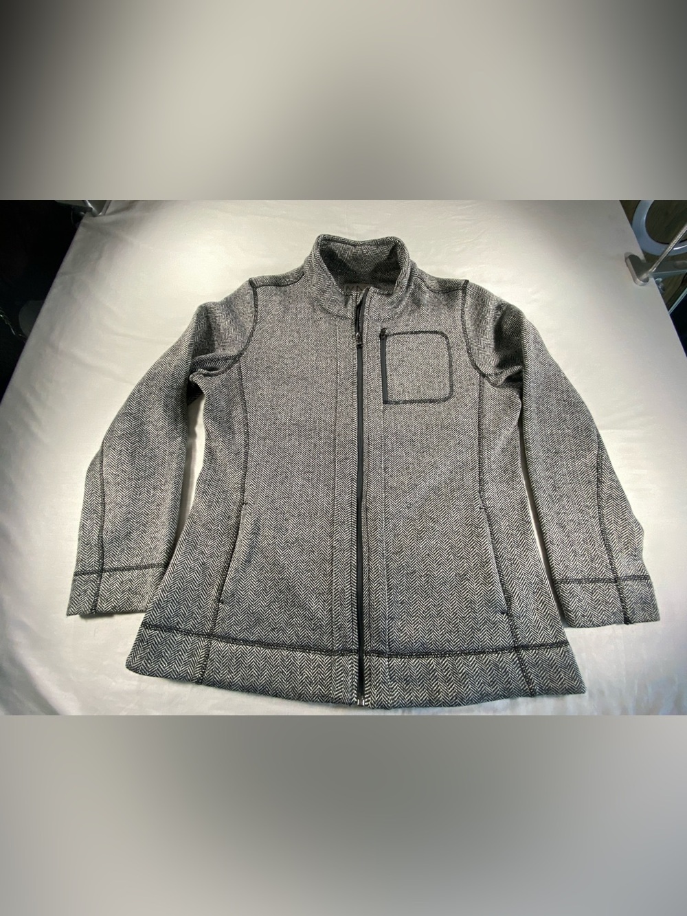 Andrew Marc New York Performance Women’s Large Fleece Lined Full Zip Jacket